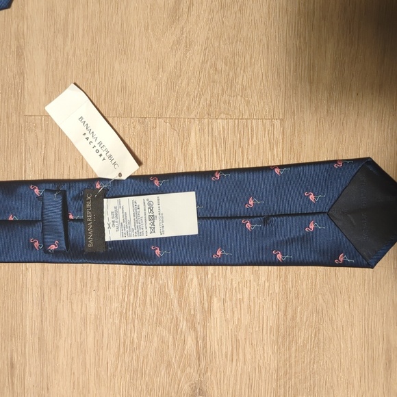 Banana Republic Flamingo Tie🦩 - Picture 3 of 3